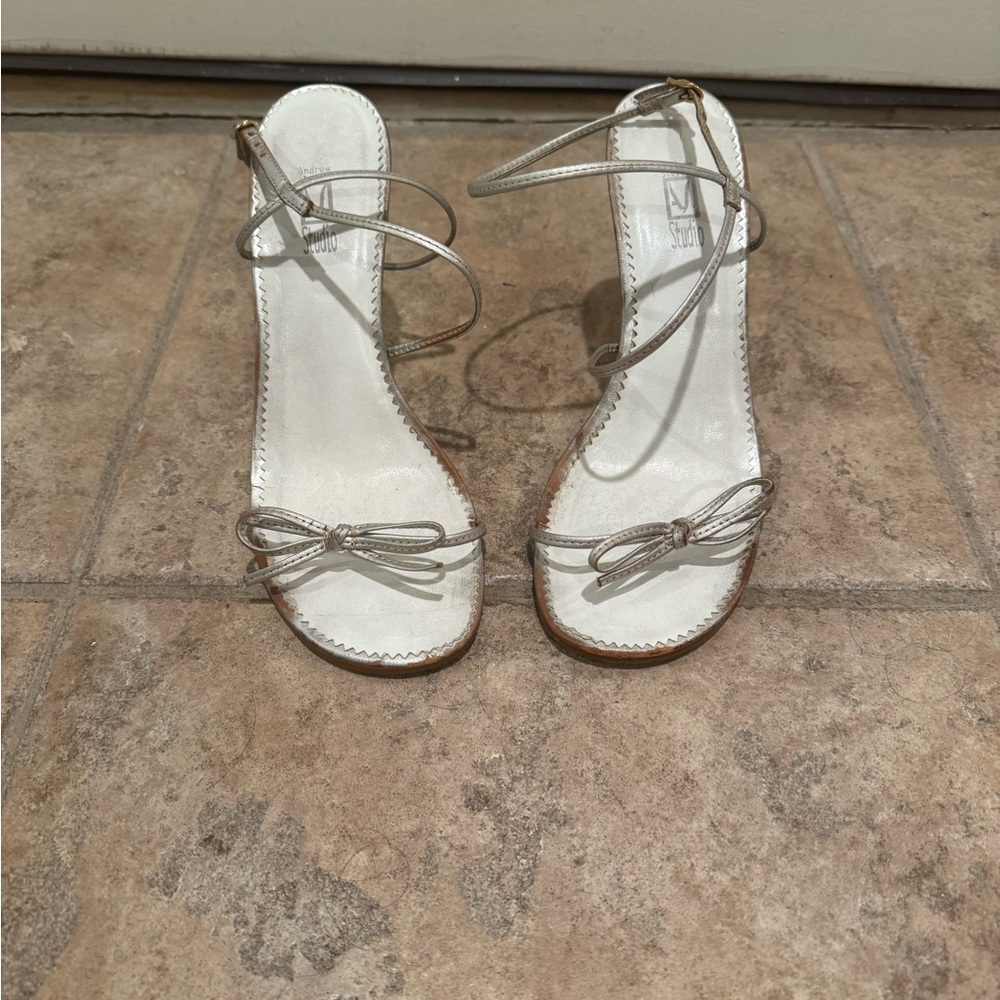 Andrew Stevens Studio Chic Platinum Strappy Heels with bow